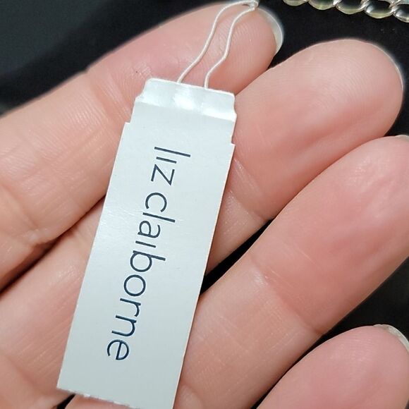 LIZ CLAIBORNE SILVER BEADED NECKLACE NWT - Picture 6 of 7